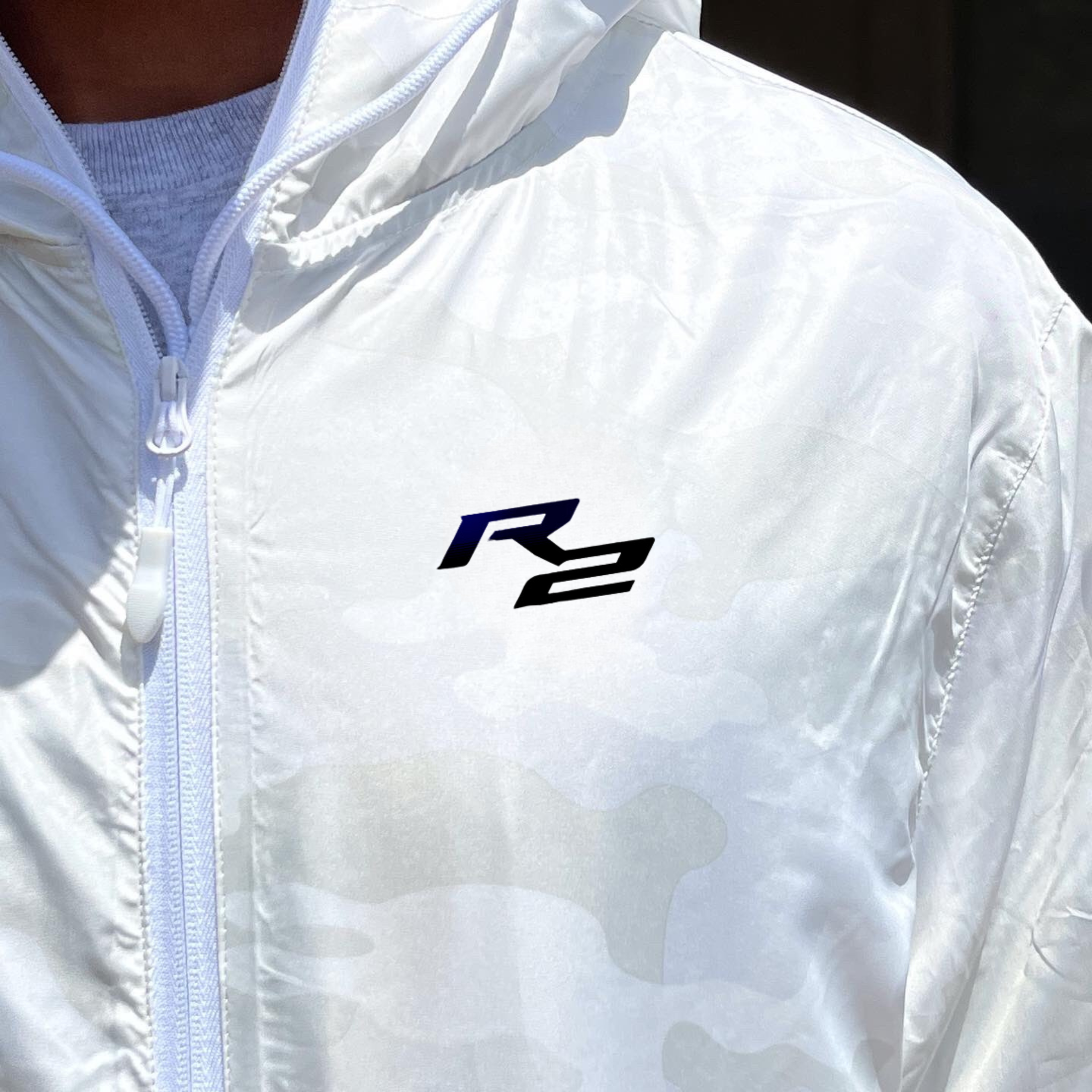 Game Breaker - Icy White